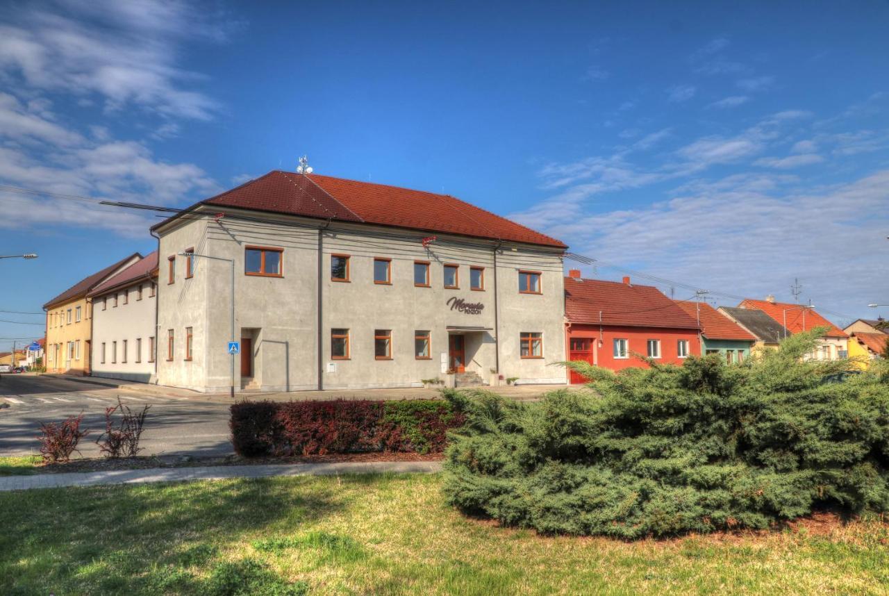 Penzionmoravia Moravská Nová Ves Extérieur photo